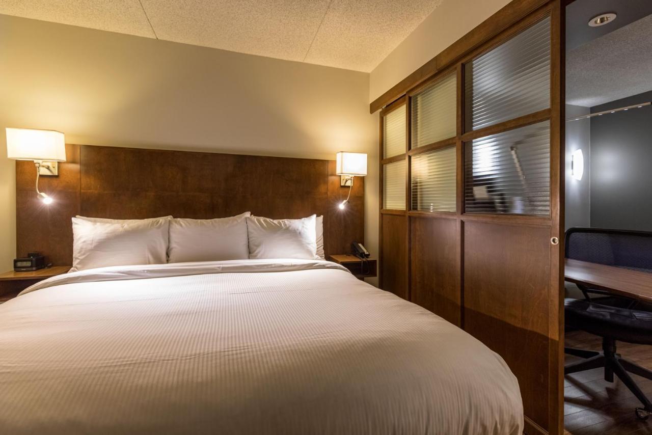 Hotel & Suites Normandin Quebec Buitenkant foto