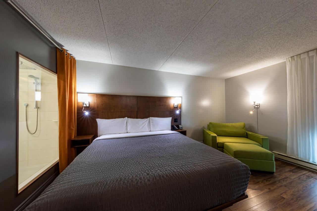 Hotel & Suites Normandin Quebec Buitenkant foto