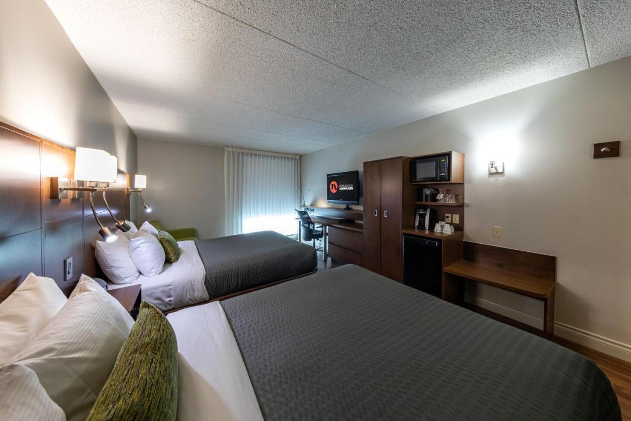 Hotel & Suites Normandin Quebec Buitenkant foto