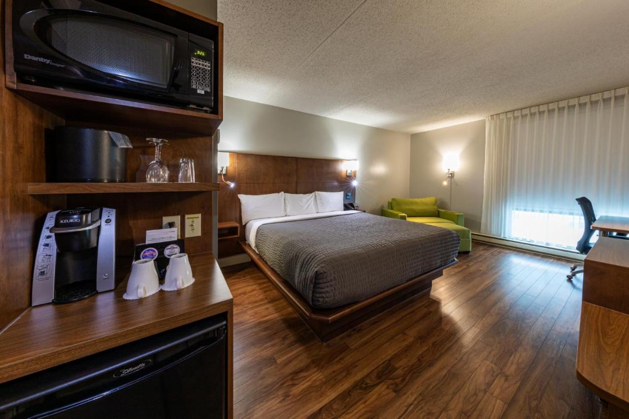 Hotel & Suites Normandin Quebec Buitenkant foto