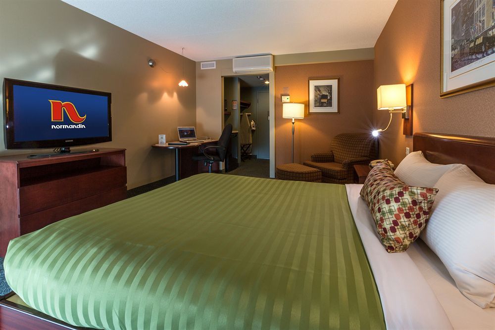 Hotel & Suites Normandin Quebec Buitenkant foto