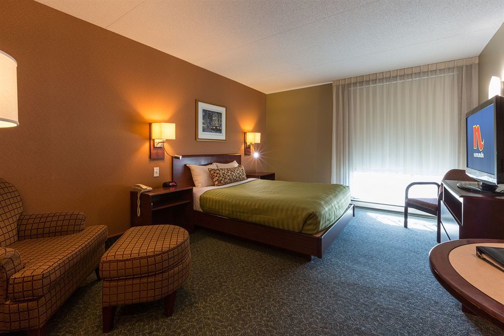 Hotel & Suites Normandin Quebec Buitenkant foto
